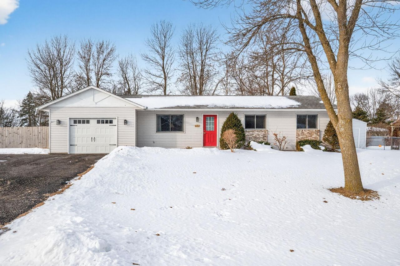 531 Nelson Lane, Center City, MN 55012 Main Photo