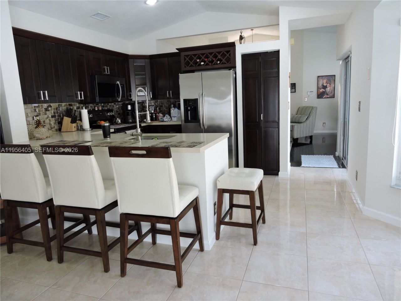 10575 SW 12th Mnr, Pembroke Pines, FL 33025 Photo