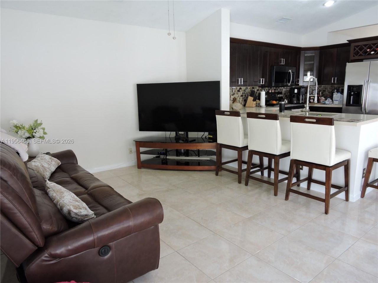 10575 SW 12th Mnr, Pembroke Pines, FL 33025 Photo