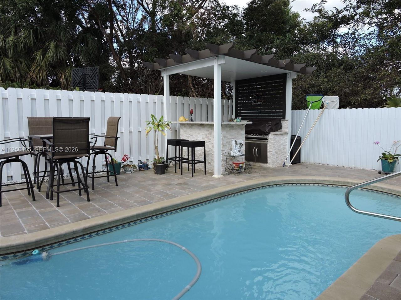 10575 SW 12th Mnr, Pembroke Pines, FL 33025 Photo