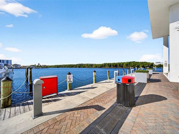 400 Sunny Isles Blvd, Unit 102, Sunny Isles Beach, FL 33160