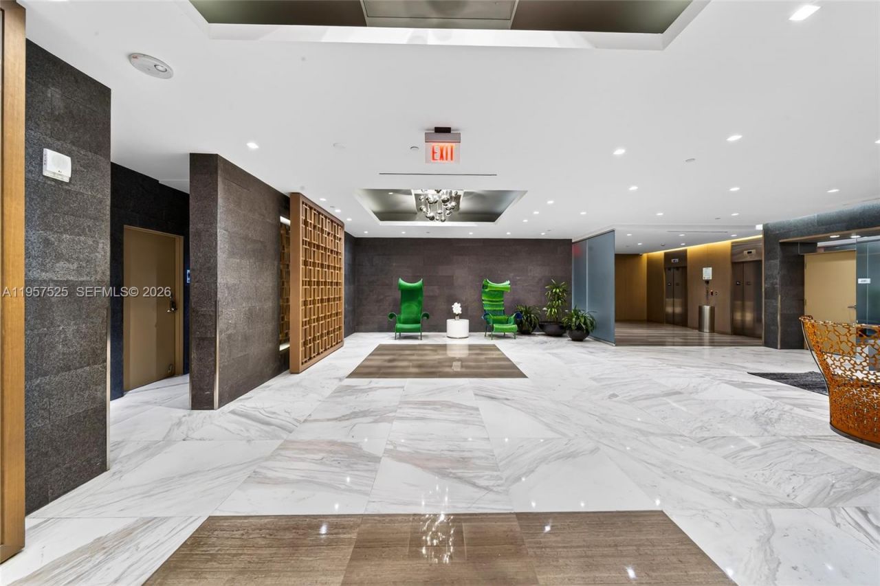 400 Sunny Isles Blvd, Unit 102, Sunny Isles Beach, FL 33160 Photo