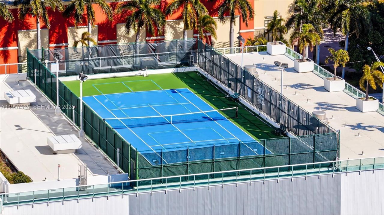 400 Sunny Isles Blvd, Unit 102, Sunny Isles Beach, FL 33160 Photo