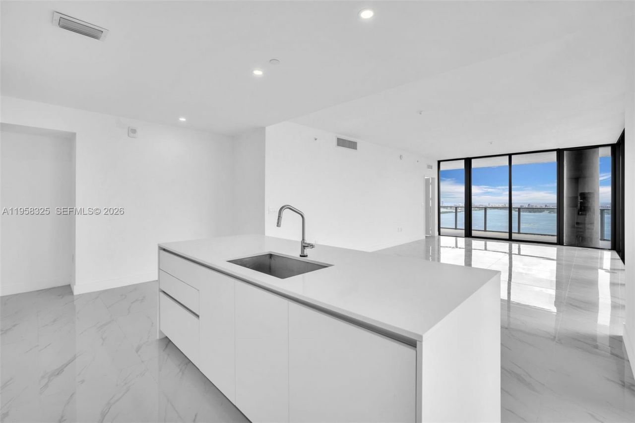 700 NE 24th Street , Unit 4507, Miami, FL 33137 Photo