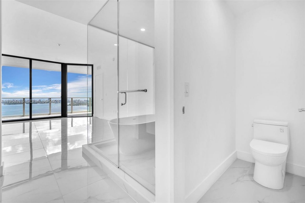 700 NE 24th Street , Unit 4507, Miami, FL 33137 Photo