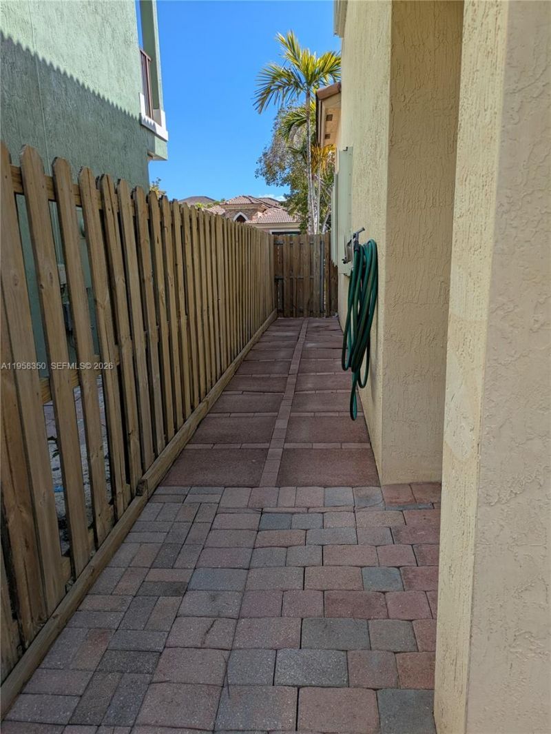 22604 SW 94th Ct, Cutler Bay, FL 33190 Photo