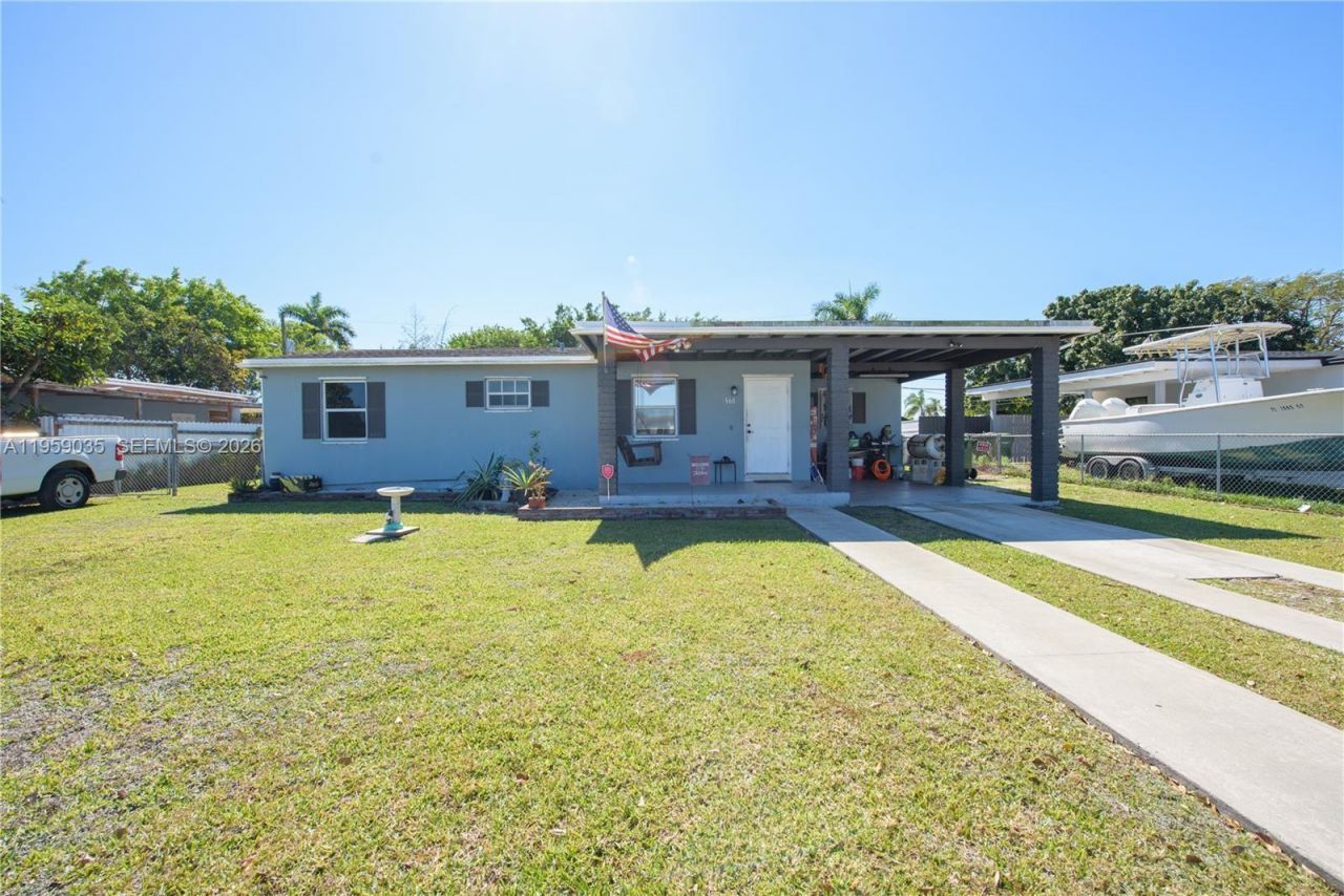 1560 NE 11th St, Homestead, FL 33033 Photo