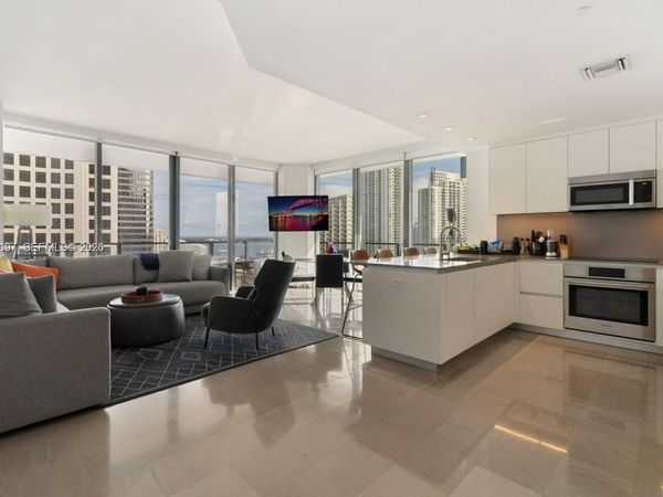 68 SE 6th St, Unit 2101, Miami, FL 33131