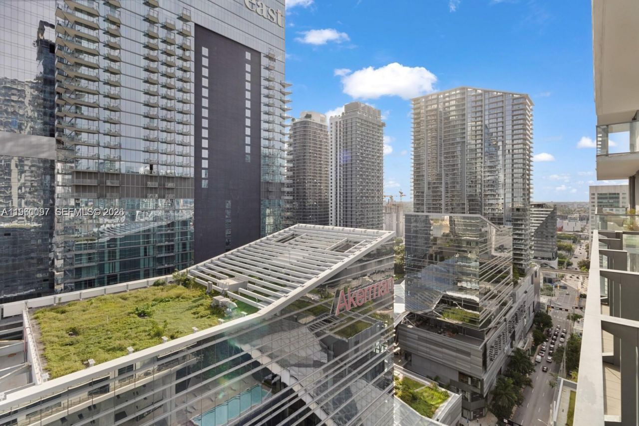 68 SE 6th St, Unit 2101, Miami, FL 33131 Photo