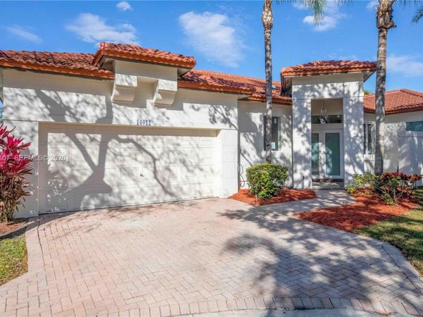 16012 Opal Creek Dr , Weston, FL 33331
