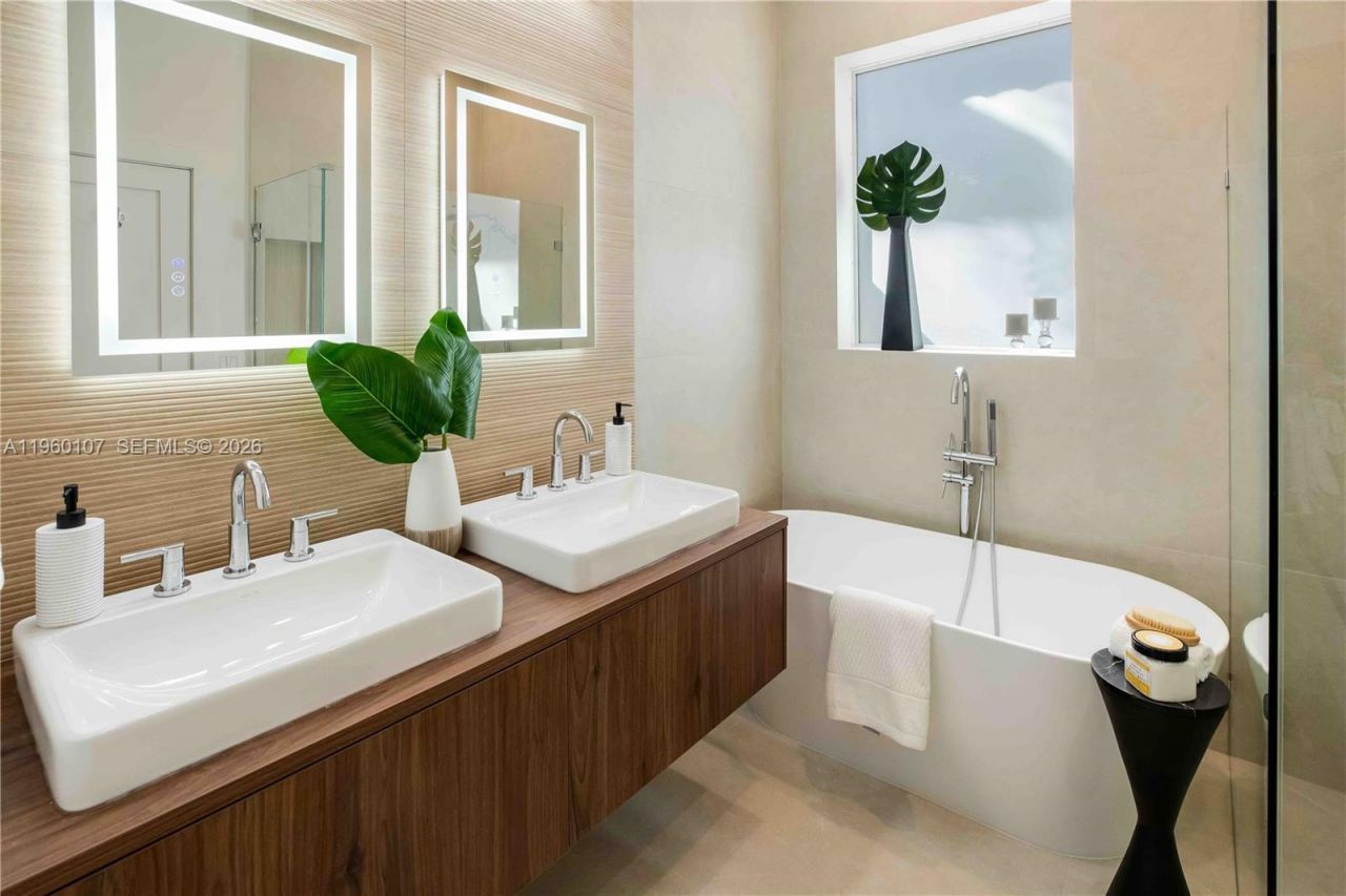 16012 Opal Creek Dr , Weston, FL 33331 Photo