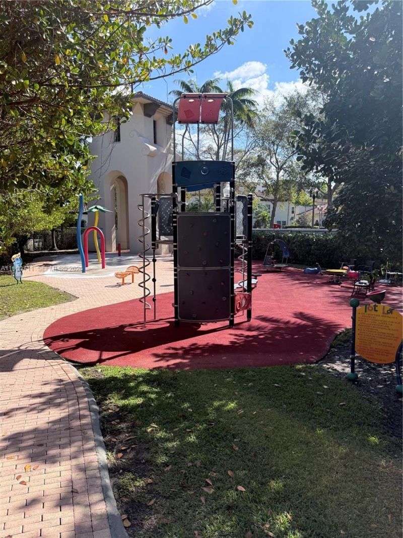 12621 NW 32nd Pl, Sunrise, FL 33323 Photo