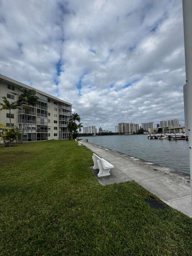 2859 Leonard Dr, Unit G307, Aventura, FL 33160 Photo