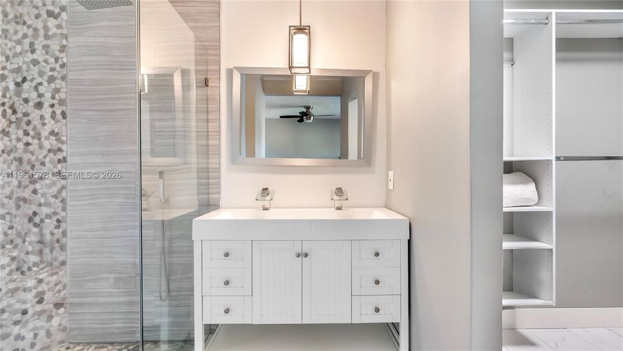 9501 NW 8th St, Pembroke Pines, FL 33024 Photo