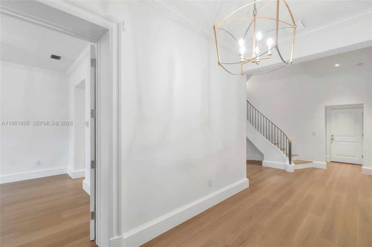 2609 Anderson Rd , Unit 2609, Coral Gables, FL 33134 Photo