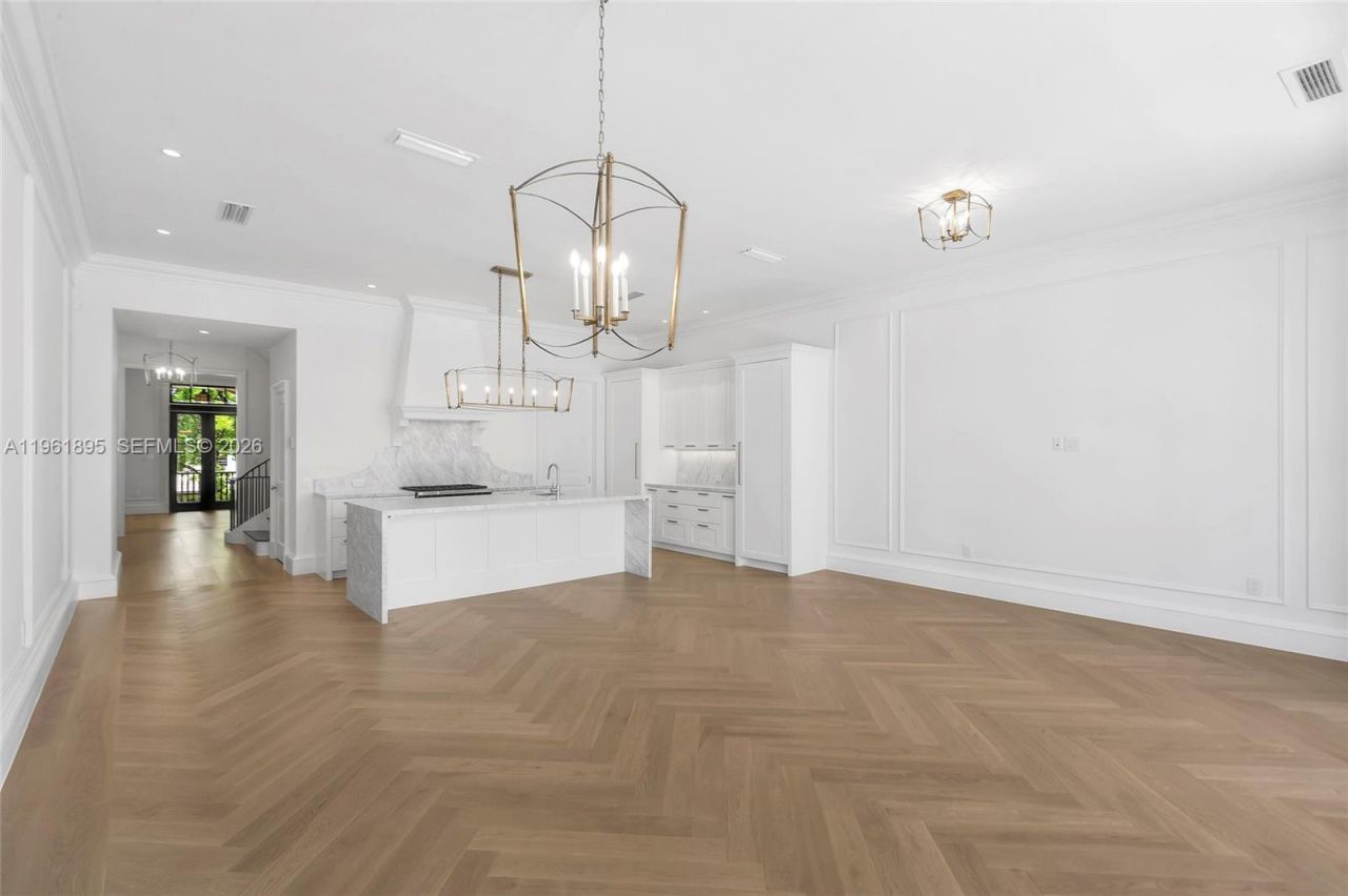 2609 Anderson Rd , Unit 2609, Coral Gables, FL 33134 Photo