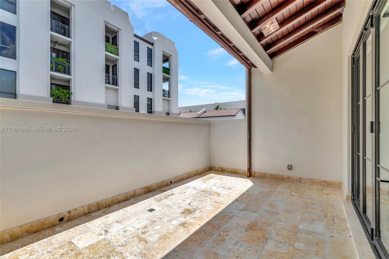 2609 Anderson Rd , Unit 2609, Coral Gables, FL 33134 Photo