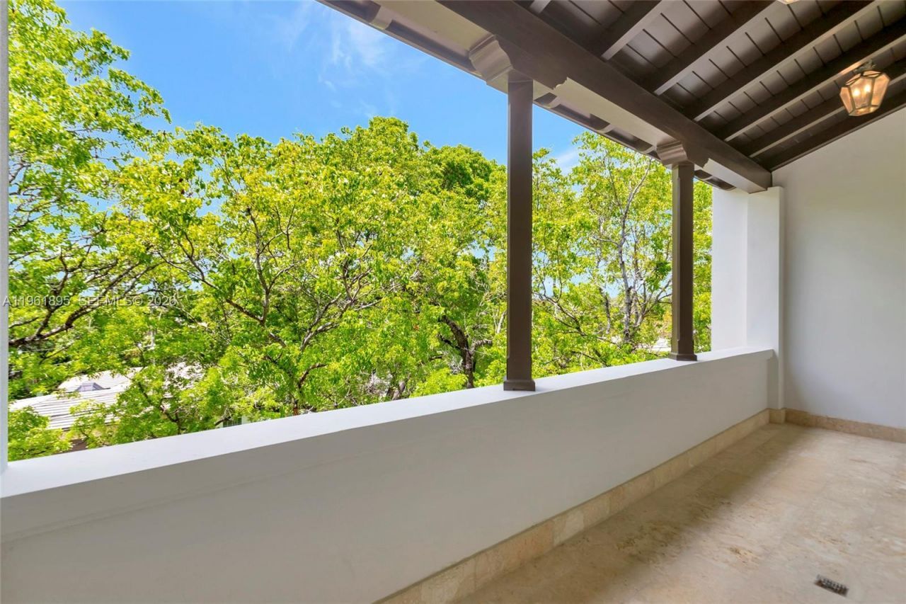 2609 Anderson Rd , Unit 2609, Coral Gables, FL 33134 Photo