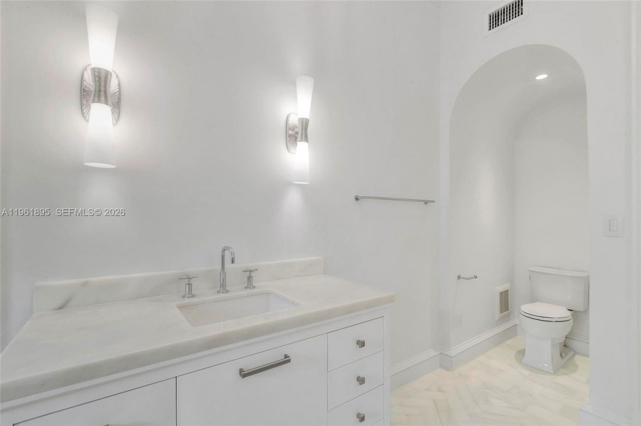 2609 Anderson Rd , Unit 2609, Coral Gables, FL 33134 Photo