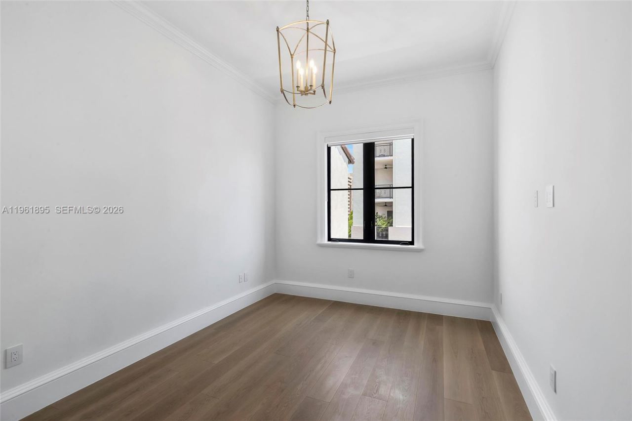 2609 Anderson Rd , Unit 2609, Coral Gables, FL 33134 Photo