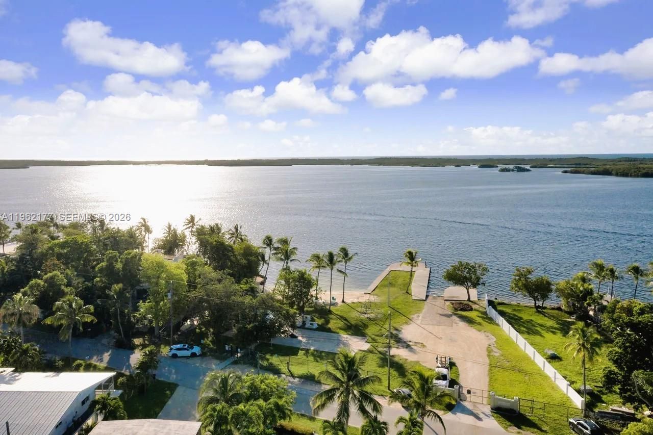 29 Bass Ave, Key Largo, FL 33037 Photo