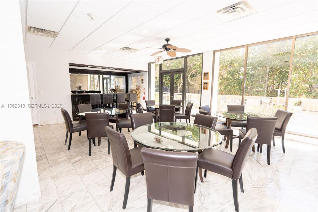 1021 Hillsboro Mile, Unit 204, Hillsboro Beach, FL 33062 Photo