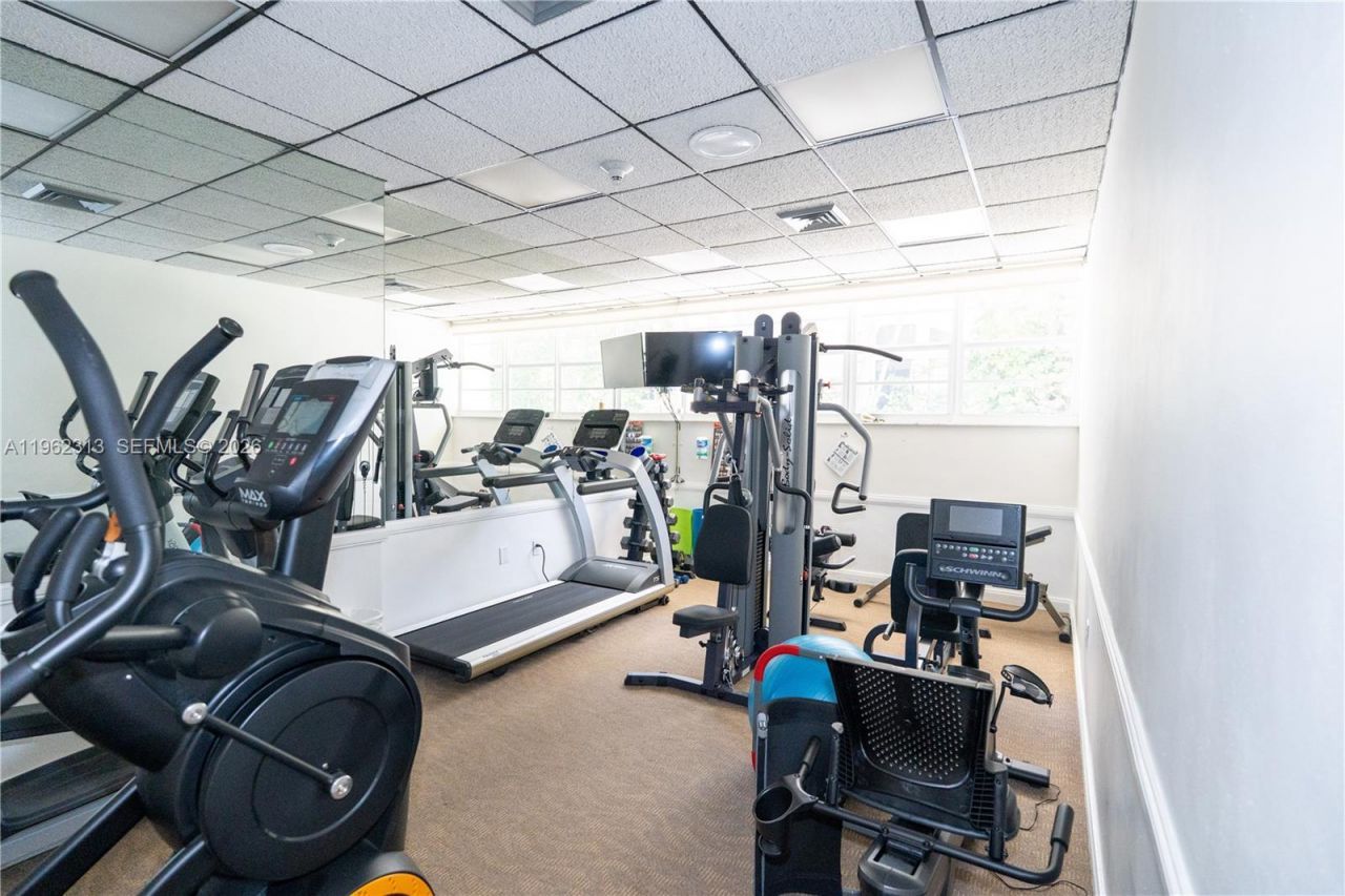 1021 Hillsboro Mile, Unit 204, Hillsboro Beach, FL 33062 Photo