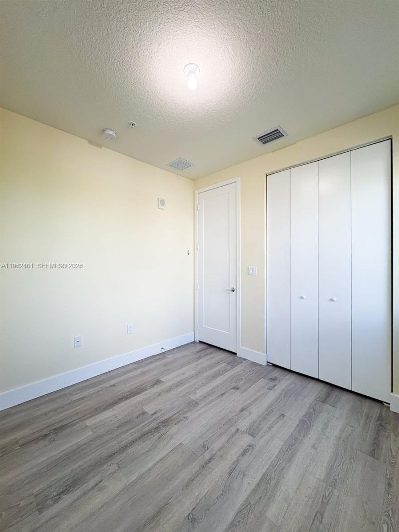 6416 NW 102nd Ct , Unit 120, Doral, FL 33178 Photo