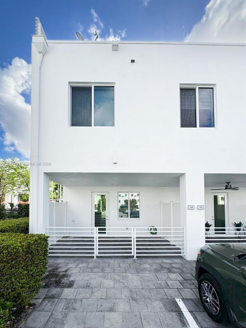 6416 NW 102nd Ct, Unit 120, Doral, FL 33178 Photo