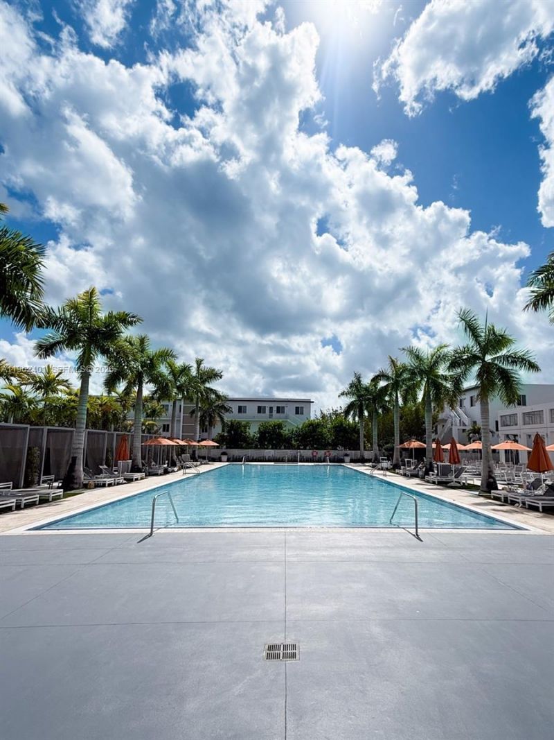 6416 NW 102nd Ct , Unit 120, Doral, FL 33178 Photo