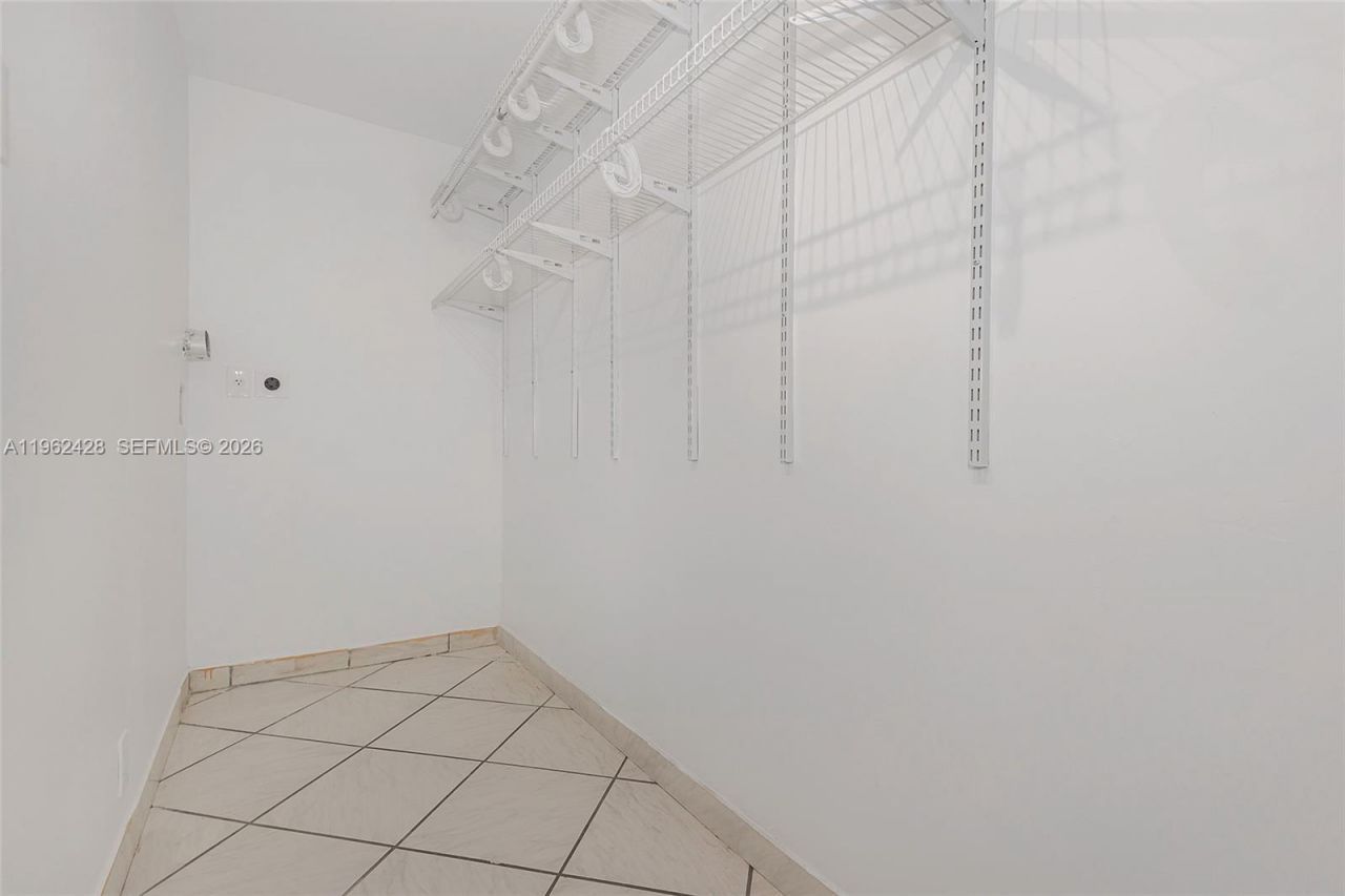 11941 SW 178th Ter, Miami, FL 33177 Photo