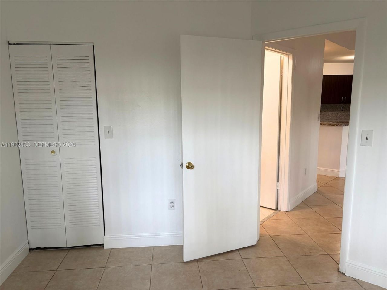2445 SW 18th Ter, Unit 915, Fort Lauderdale, FL 33315 Photo
