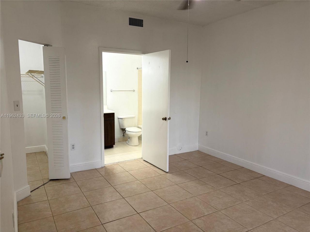 2445 SW 18th Ter, Unit 915, Fort Lauderdale, FL 33315 Photo