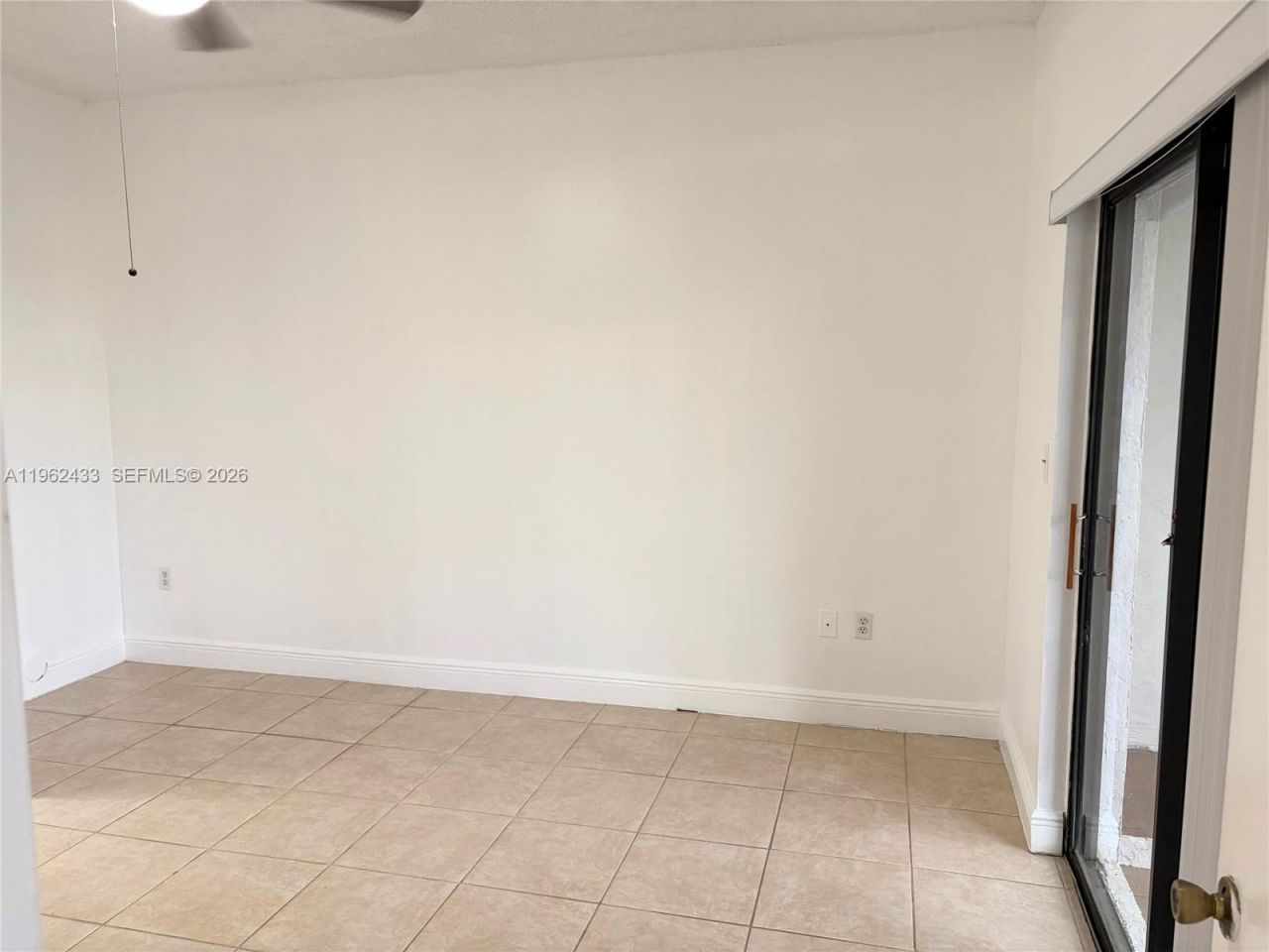 2445 SW 18th Ter, Unit 915, Fort Lauderdale, FL 33315 Photo