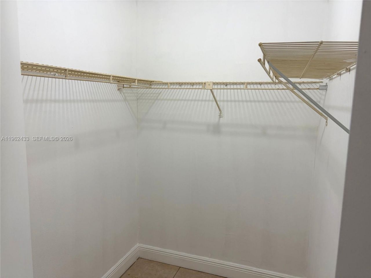 2445 SW 18th Ter, Unit 915, Fort Lauderdale, FL 33315 Photo