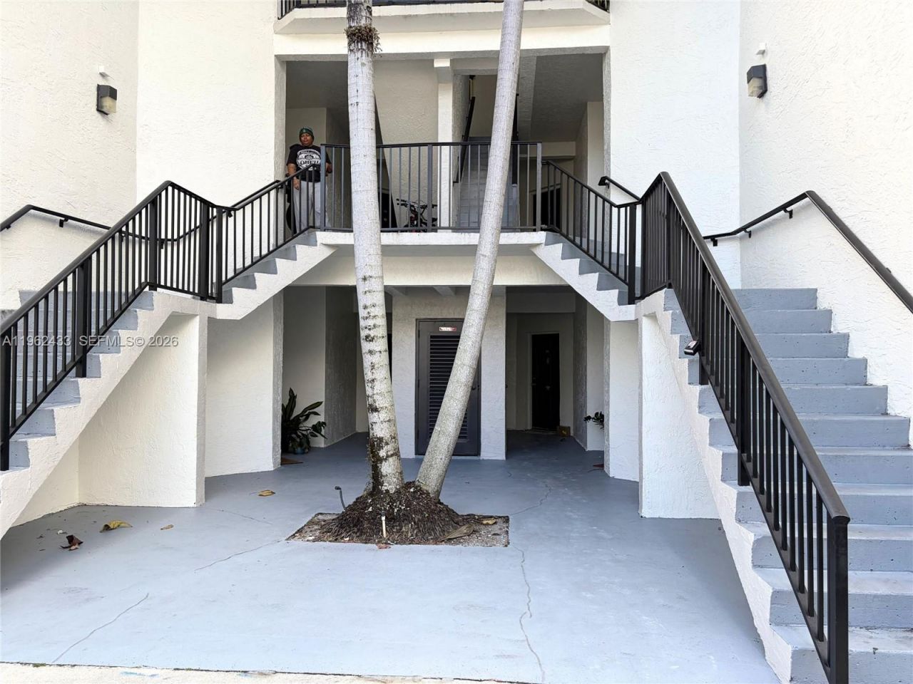 2445 SW 18th Ter, Unit 915, Fort Lauderdale, FL 33315 Photo