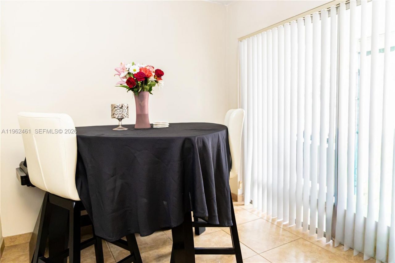 9161 NW 26th Pl, Sunrise, FL 33322 Photo