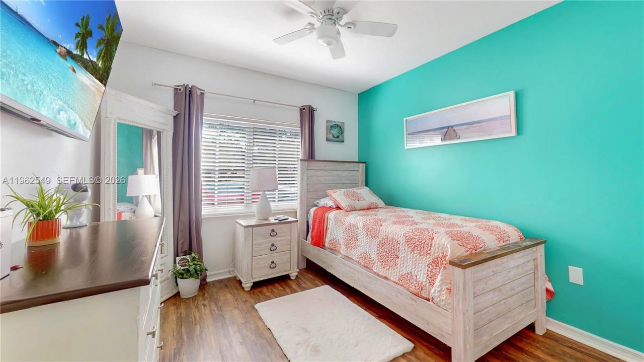 8931 SW 208th Ter, Cutler Bay, FL 33189 Photo