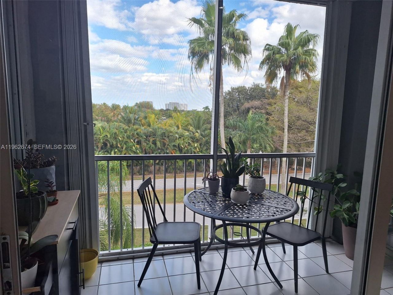 9725 NW 52nd St , Unit 408, Doral, FL 33178 Photo