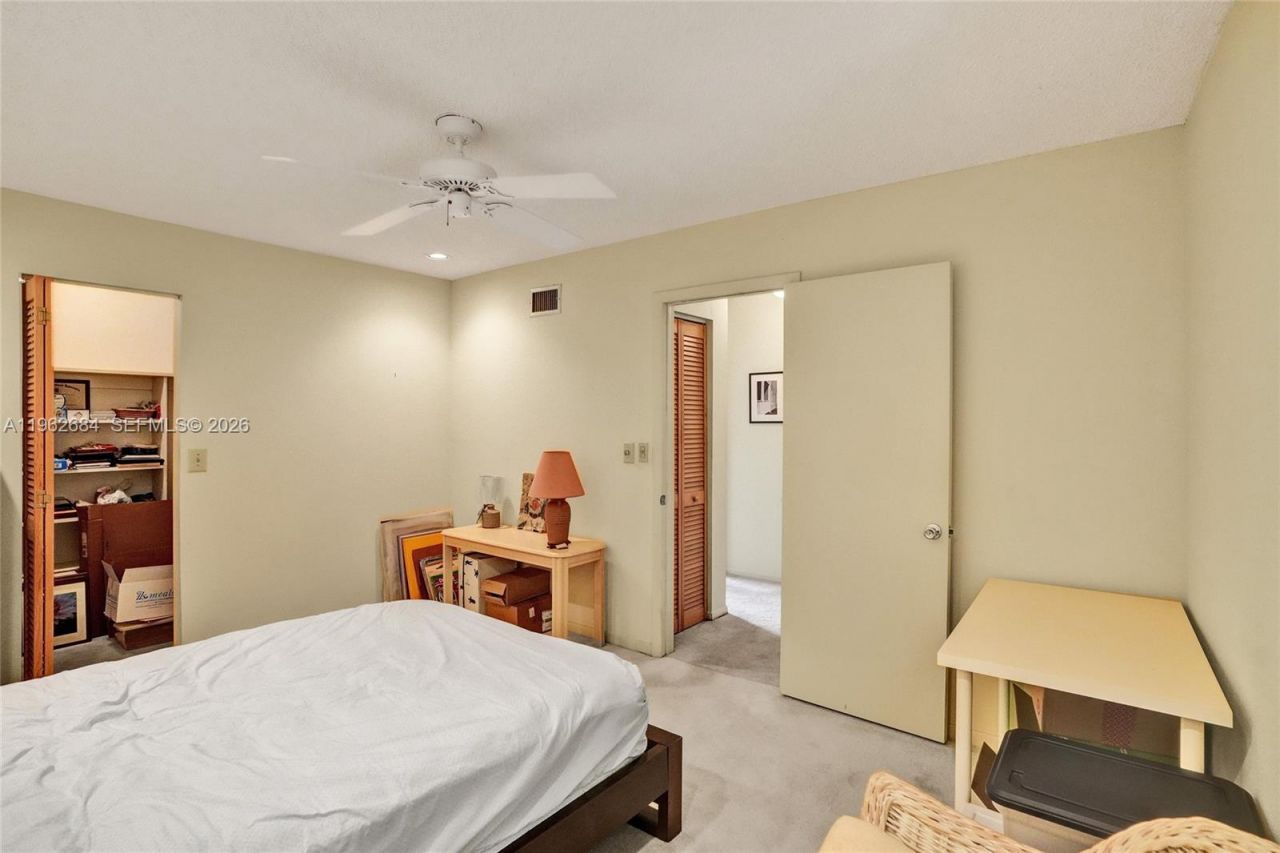 10960 SW 70th Ter, Miami, FL 33173 Photo