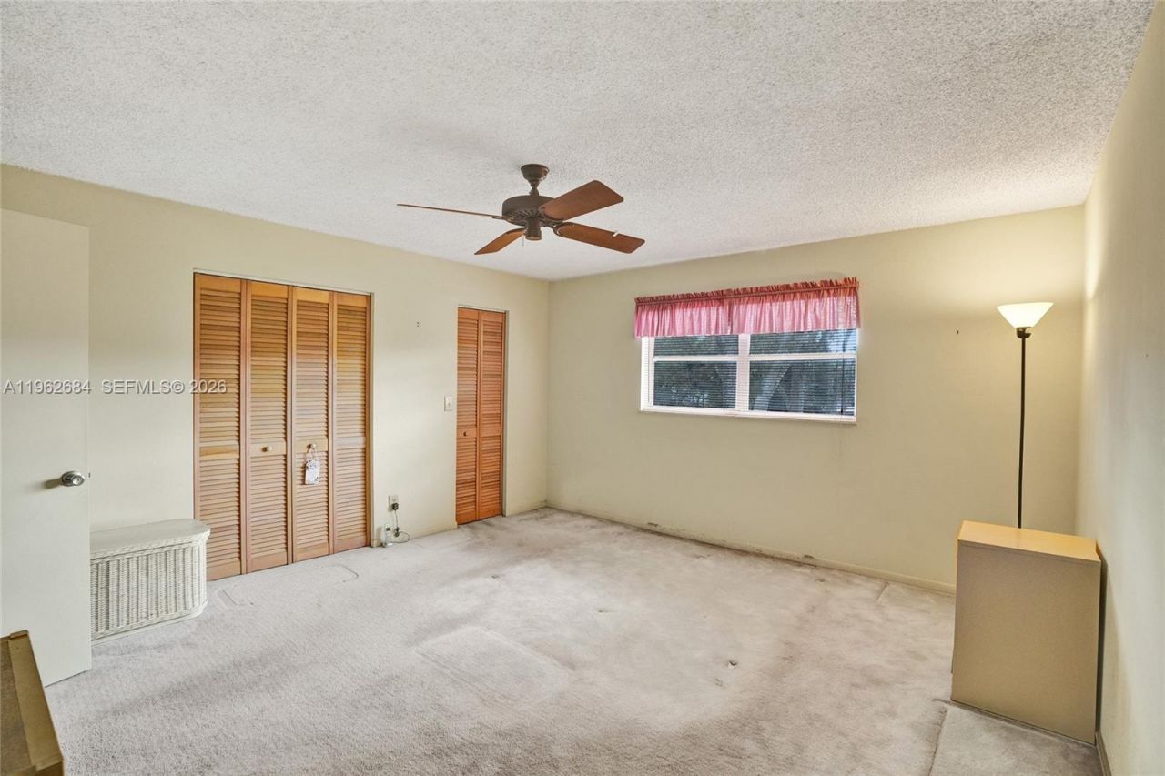 10960 SW 70th Ter, Miami, FL 33173 Photo