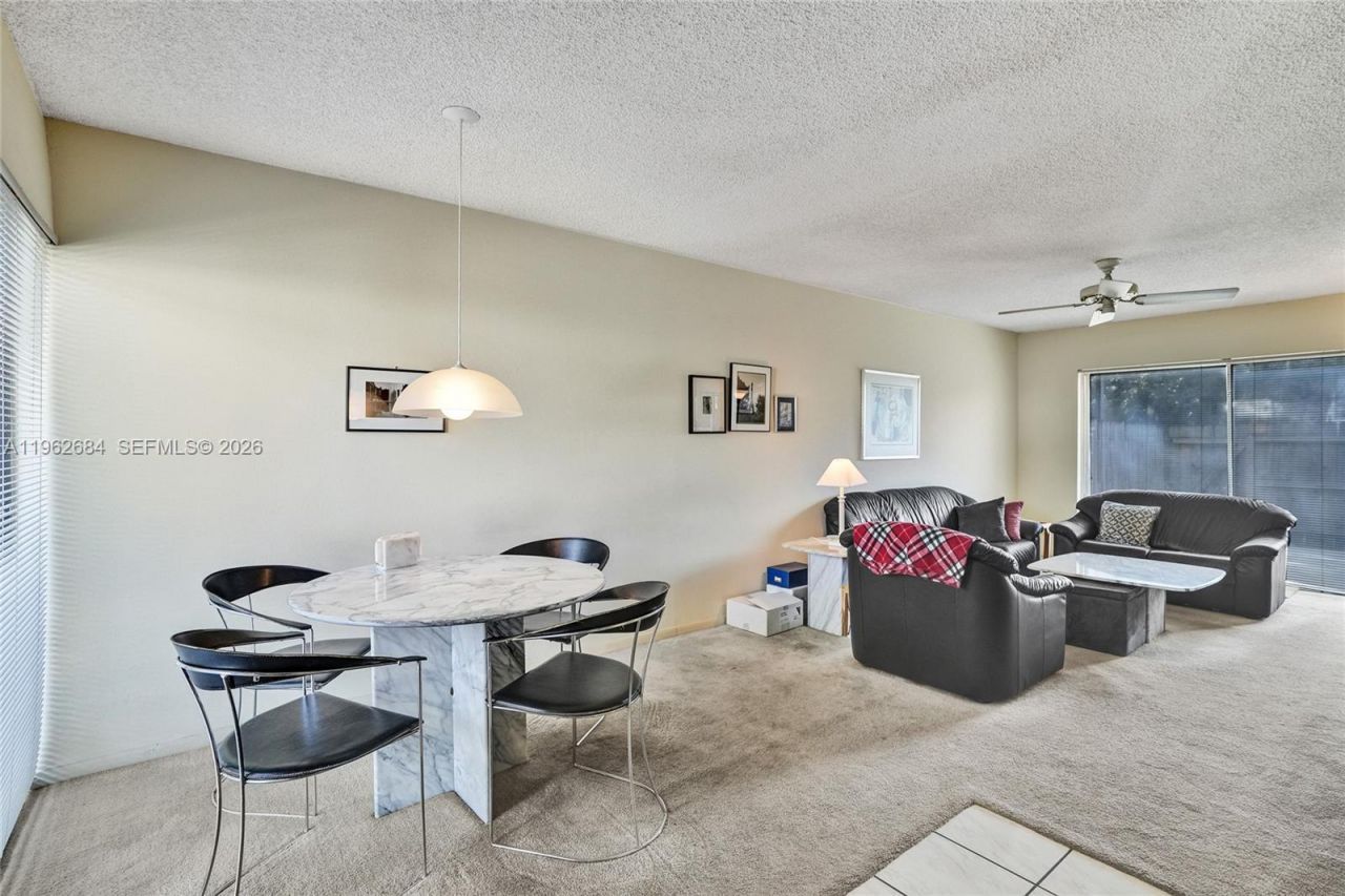 10960 SW 70th Ter, Miami, FL 33173 Photo