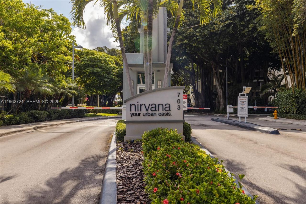 680 NE 64th St, Unit APH3, Miami, FL 33138 Photo