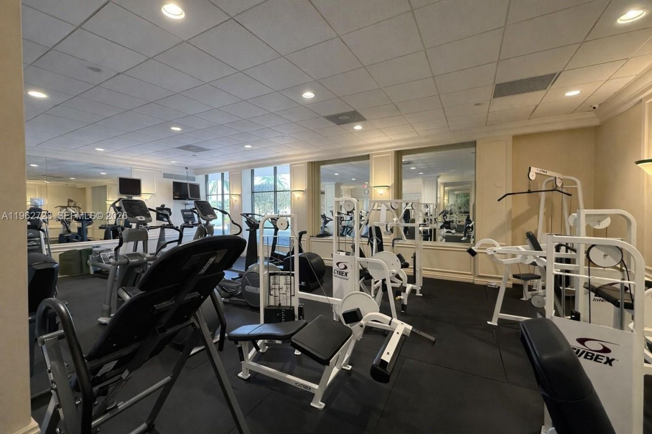 5700 Collins Ave, Unit CU-1, Miami Beach, FL 33140 Photo