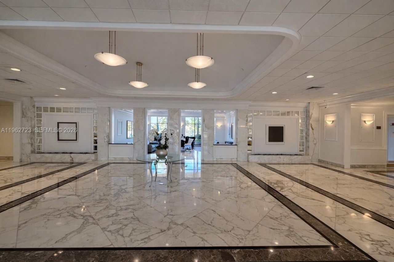 5700 Collins Ave, Unit CU-1, Miami Beach, FL 33140 Photo