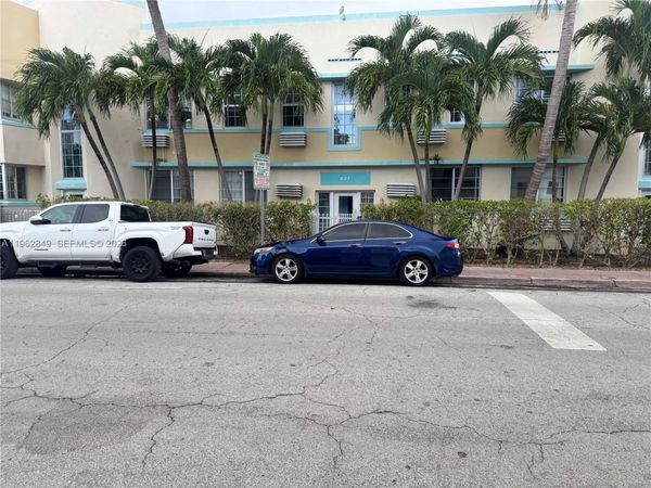 637 12th St , Unit 6, Miami Beach, FL 33139