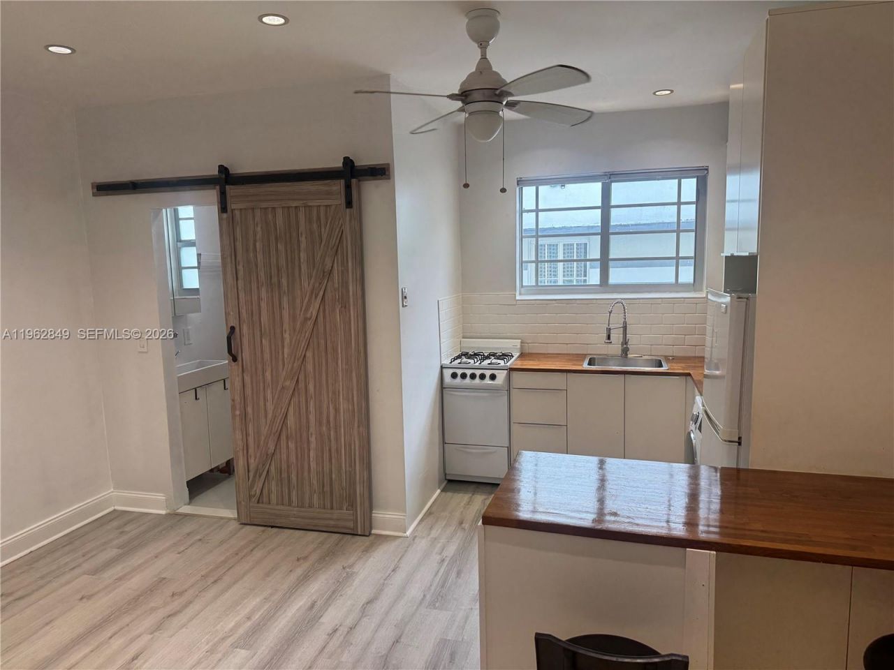 637 12th St, Unit 6, Miami Beach, FL 33139 Photo