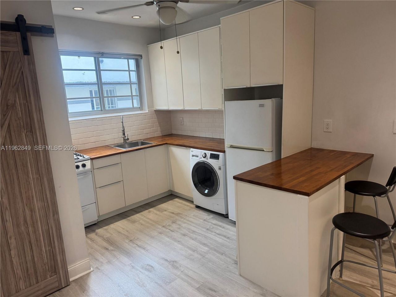 637 12th St, Unit 6, Miami Beach, FL 33139 Photo