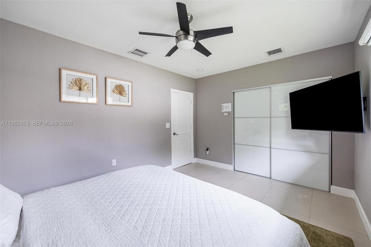 1019 NE 115th St , Unit 1019, Biscayne Park, FL 33161 Photo