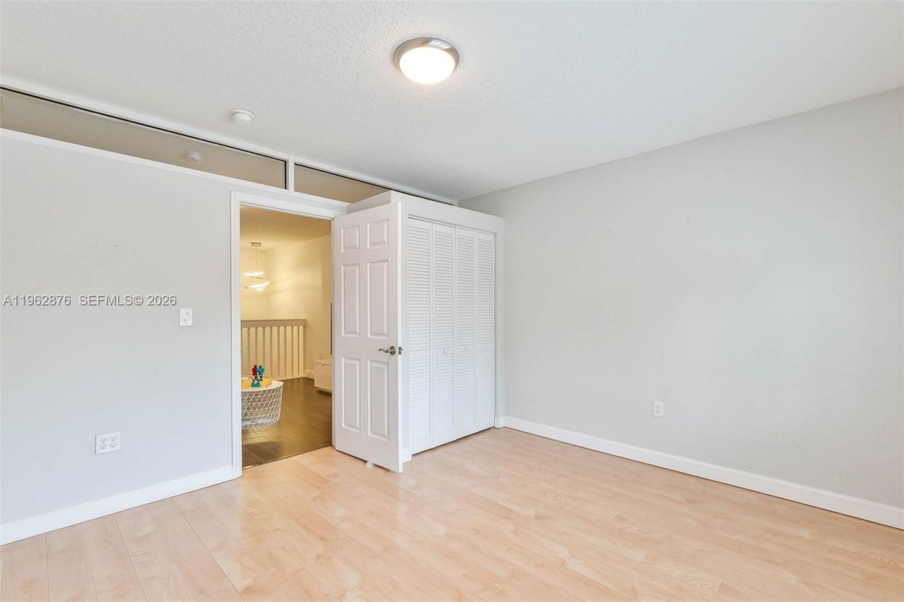 11227 NW 73rd Ter , Doral, FL 33178 Photo